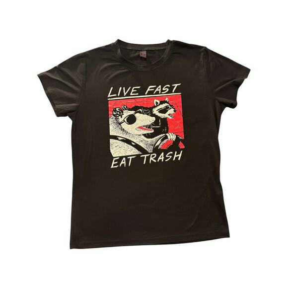 ROMWE Live Fast Eat Trash T-Shirt Youth L 8/10 Opossum Raccoon Funny Graphic Tee - Picture 2 of 7